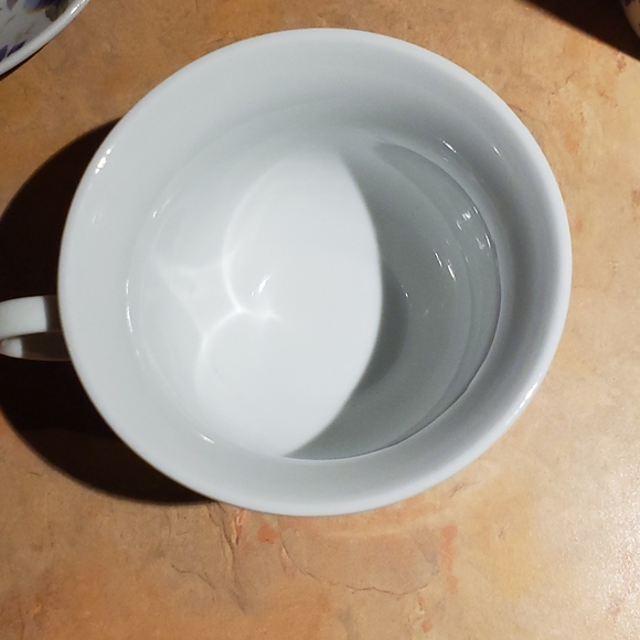 African Violet tea and coffee set - Picture 3 of 7